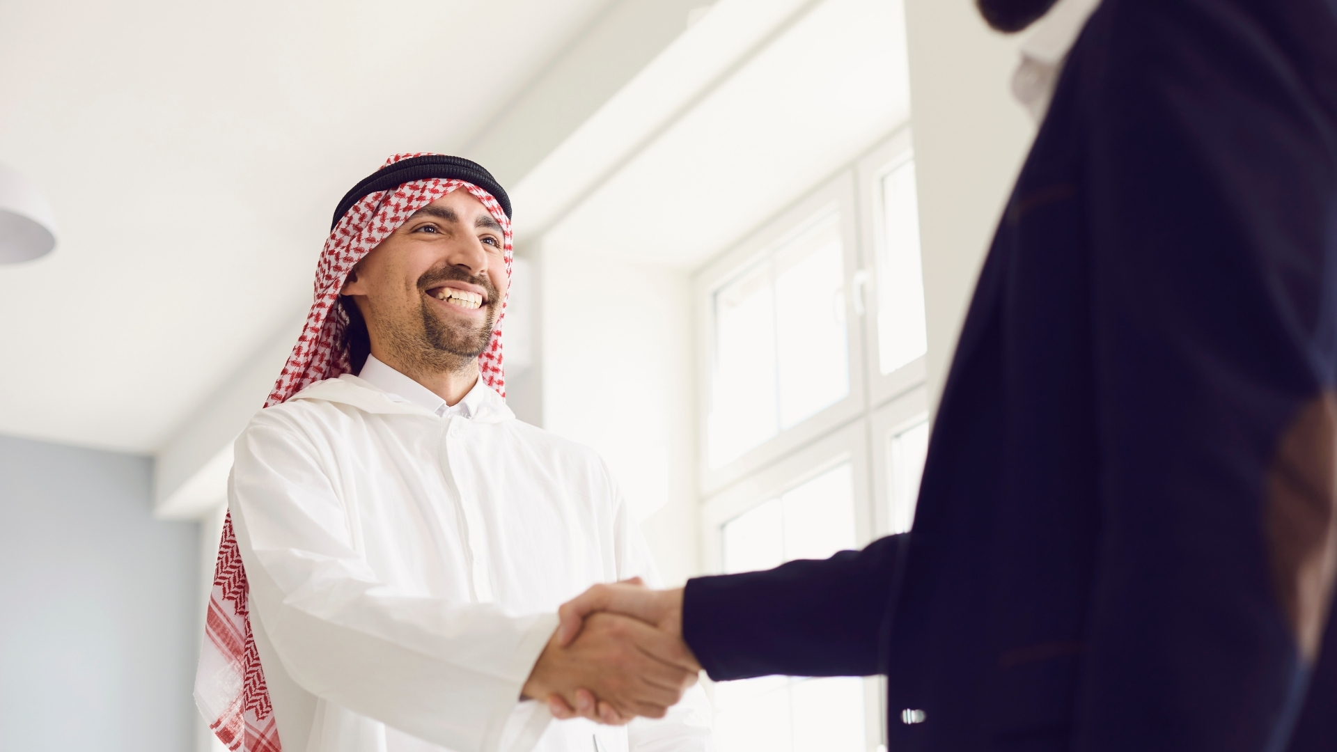  تطوير خدمات المتعاملين 